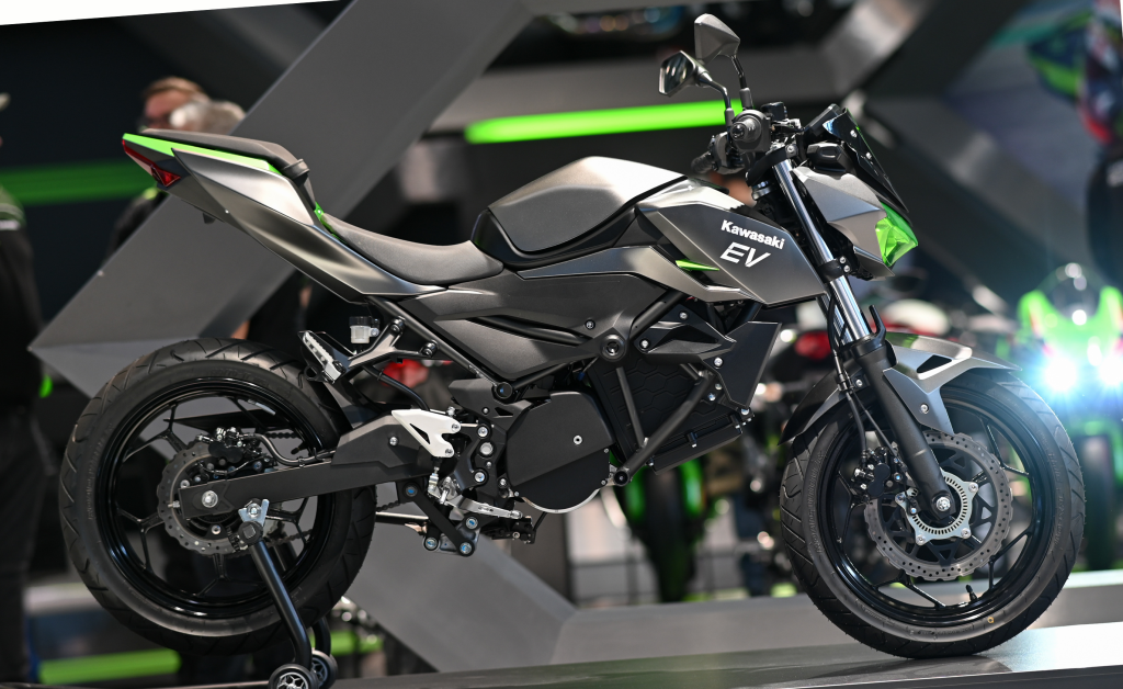 Kawasaki a prezentat motocicleta electrica EV Kawasaki